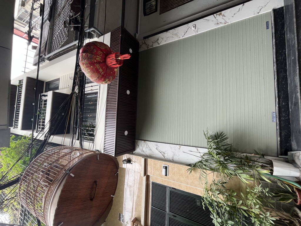 Nhà đẹp thang máy Minh Khai 34m² giá 10.2 tỷ - Cơ hội đầu tư tuyệt vời!