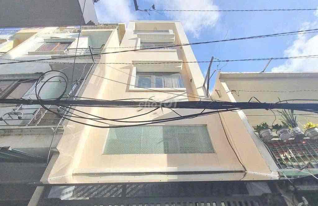 Nhà mới 5 tầng Hoàng Hoa Thám 32m² giá 13.5 triệu - Hẻm an ninh, vị trí vàng!