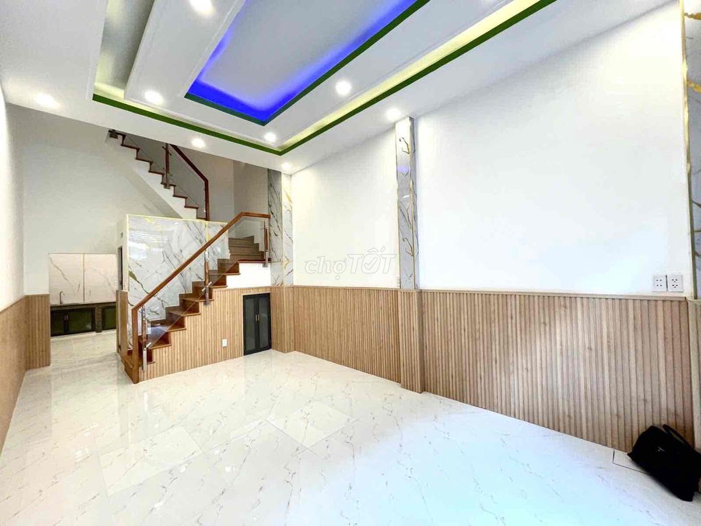 Nhà Đẹp Phạm Thế Hiển Quận 8 - 40m2 2 Tầng 2 PN - Hẻm 3M - 5 Tỷ 3