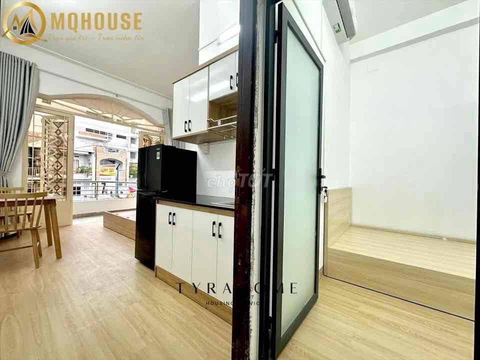 Căn hộ 2PN/2WC ban công tại Nguyễn Văn Đậu, Bình Thạnh giá chỉ 9.5 triệu - Sẵn sàng vào ở!