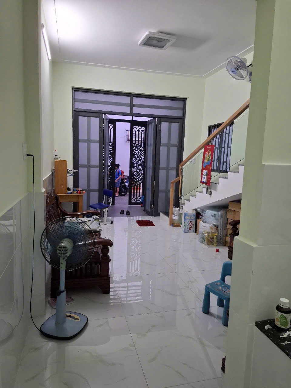 Nhà góc 2 mặt tiền 44m² Tân Thới Hiệp, Quận 12 giá 3.59 tỷ - Sổ hồng riêng, ô tô vào tận cửa!