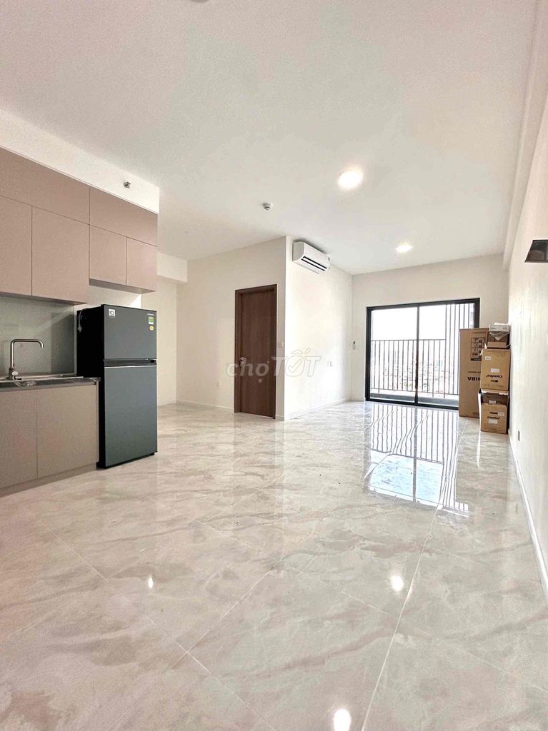 Chung cư cho thuê An Dương Vương 60m² giá 9.5 triệu - Full nội thất, ban công thoáng mát!