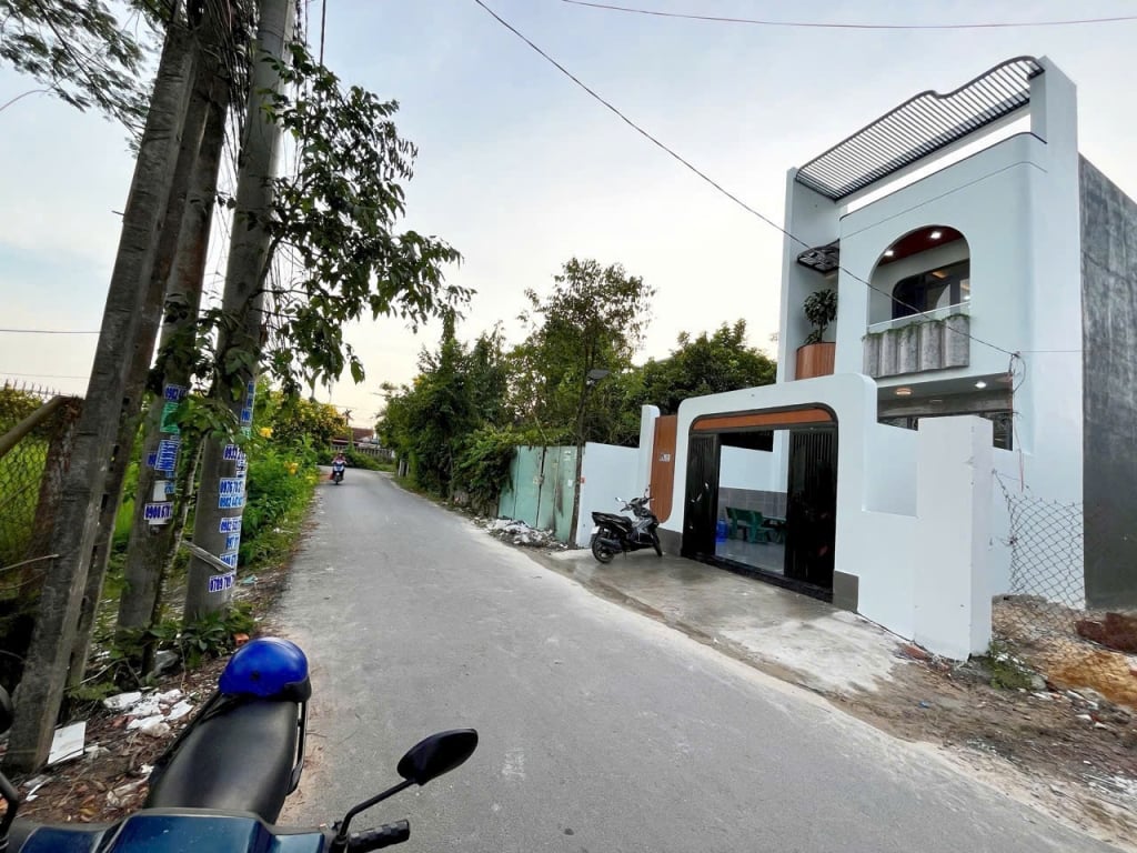 Bán nhà mới đường nhựa 5x26.7m xã Mỹ Hạnh Nam Đức Hòa 3.45 tỷ - Sẵn sàng vào ở!