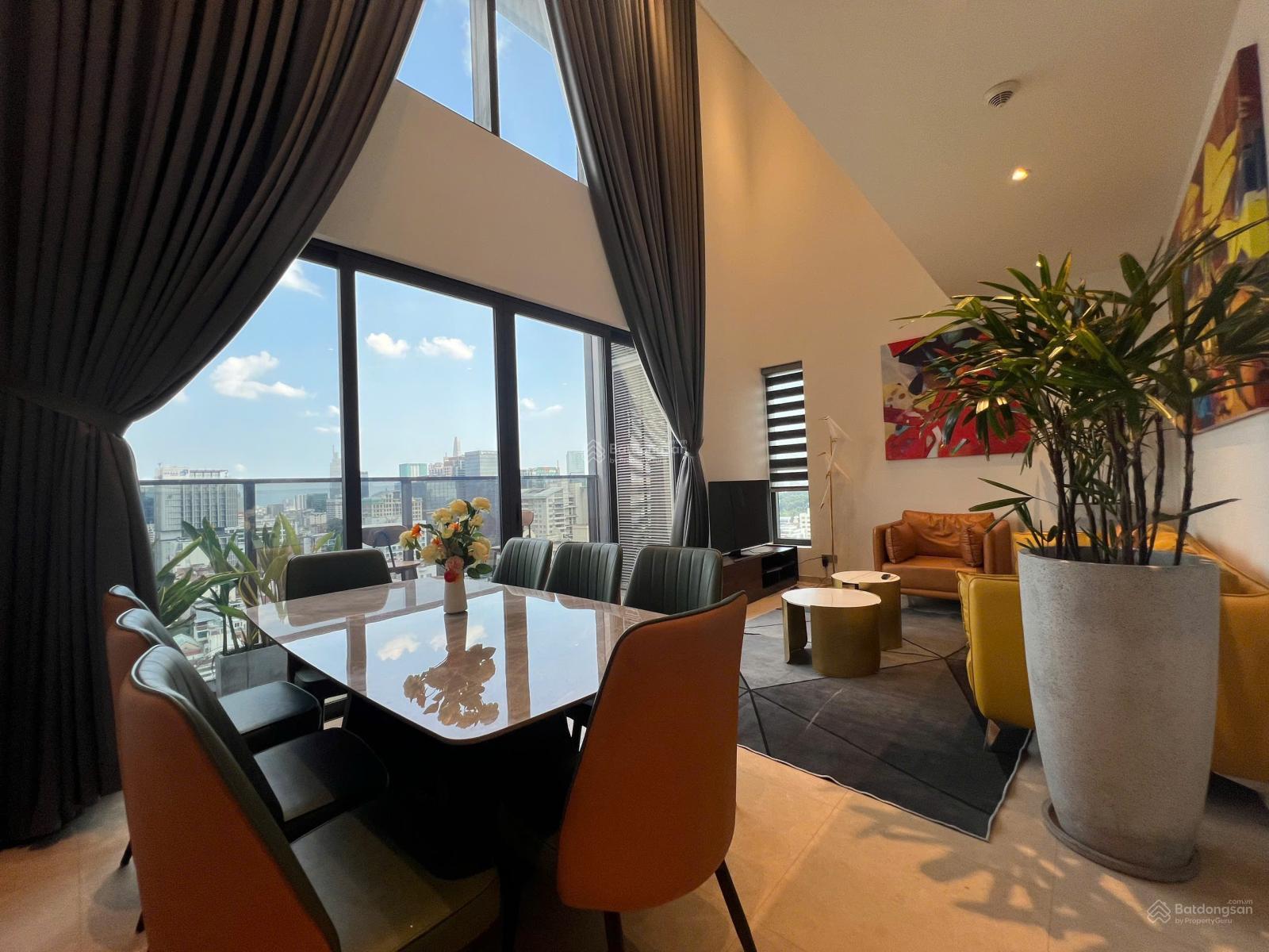 Cho thuê căn hộ 4 phòng ngủ The Marq quận 1, giá chỉ 77 triệu - Nội thất cao cấp, trần cao 6.9m!