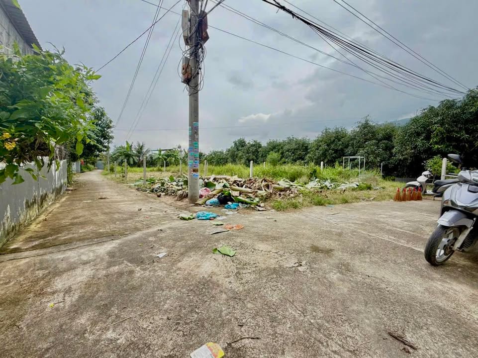 Lô đất Suối Hiệp 144m² giá 850 triệu - Bán gấp, lô góc 2 mặt tiền!