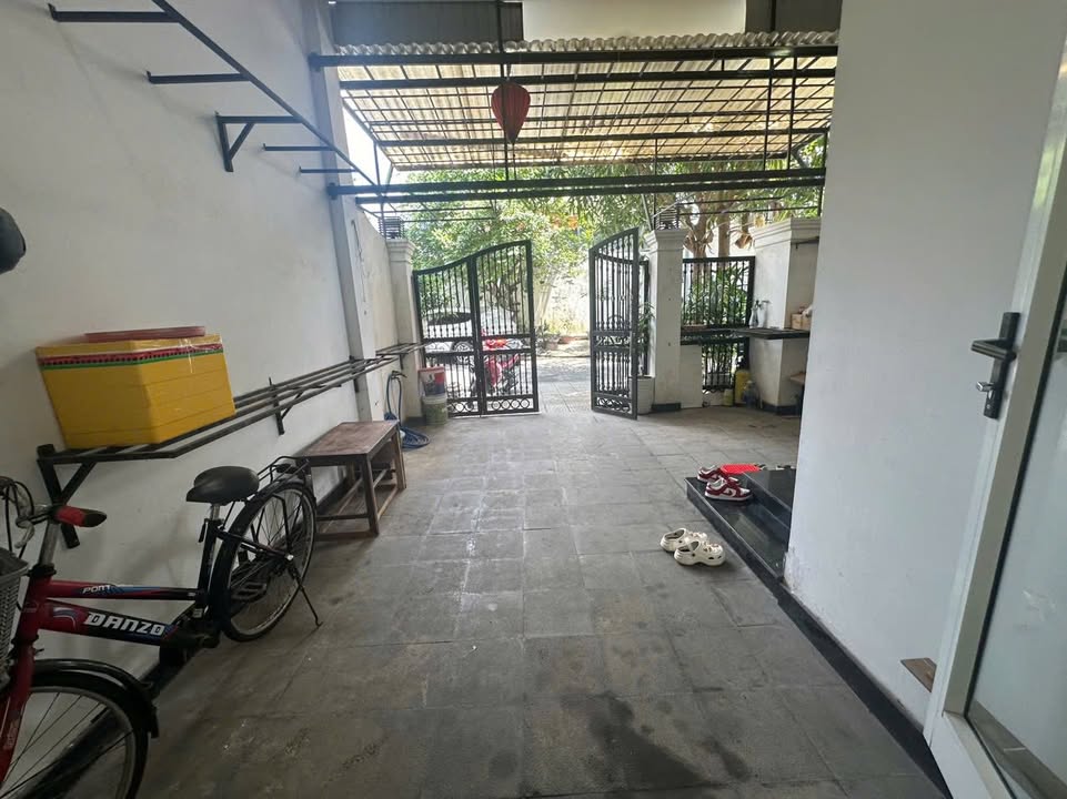 Nhà nguyên căn 3 tầng tại Phú Gia Compound Đà Nẵng 246m² giá 20 triệu - Tiện nghi đầy đủ!
