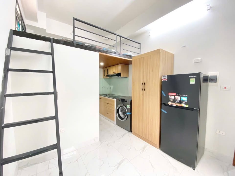 Phòng cho thuê tại Ngõ 79 Cầu Giấy 18m² giá 4 triệu - Nội thất mới đẹp