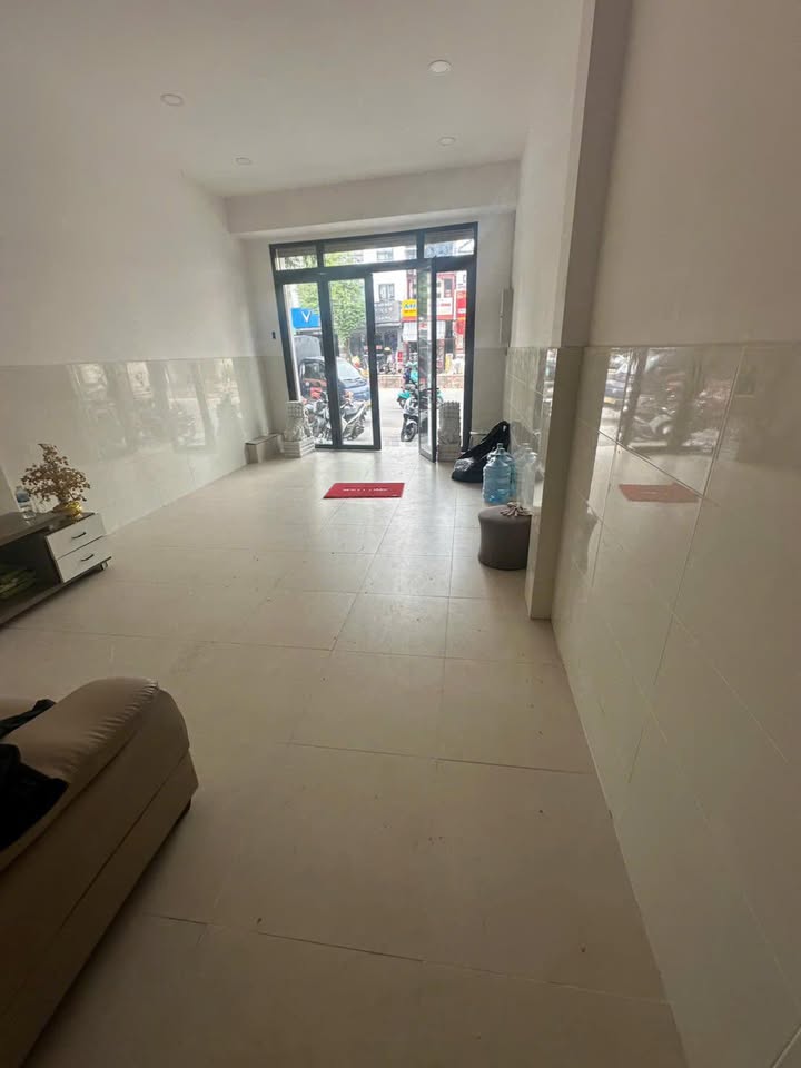 Mặt bằng kinh doanh cho thuê tại Lê Trọng Tấn, Tân Phú 68m² - Vị trí đắc địa, sinh lời cao!