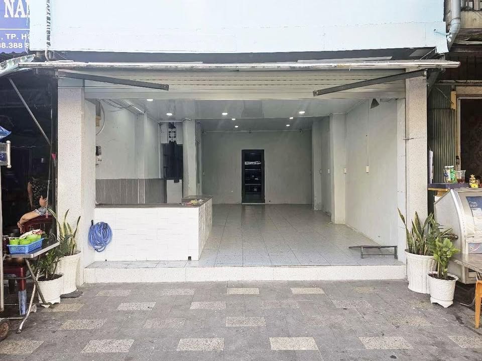 Nhà mặt tiền cho thuê Nguyễn Cư Trinh, Quận 1, 77m² - Vị trí đắc địa, kinh doanh sầm uất!