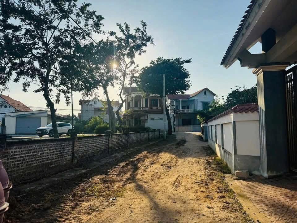 Đất thổ cư 40m² tại C–D Quán Trạch, Văn Giang chỉ 1.5 tỷ - Đầu tư sinh lời ngay!