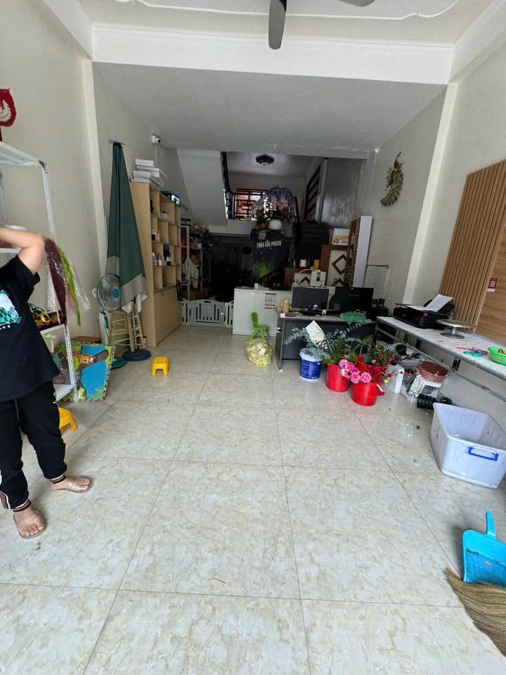 Cho thuê mặt tiền đường Bùi Thị Xuân, Thái Bình 82.6m² - Kinh doanh thuận lợi!