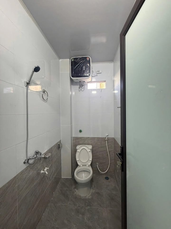 Nhà cho thuê 2 tầng trục chính Hoàng Văn Thụ, Bắc Giang - Thích hợp làm văn phòng, spa, hàng ăn vặt