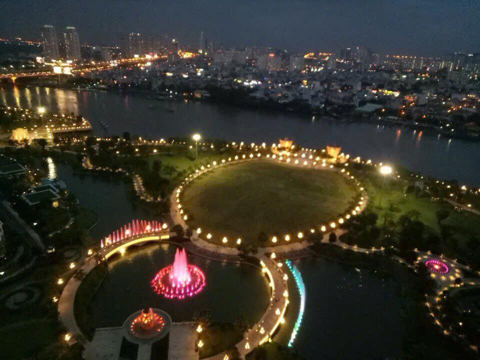 Căn hộ Vinhomes Central Park P5 141m² giá thỏa thuận - Nội thất đầy đủ, view sông đẹp!