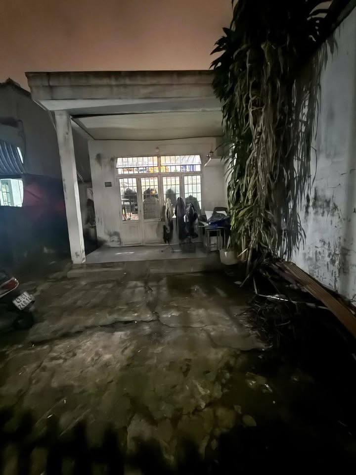 Nhà bán kiệt Nguyễn Phước Nguyên Đà Nẵng 105m² giá 4 tỷ - Đường vào rộng rãi!