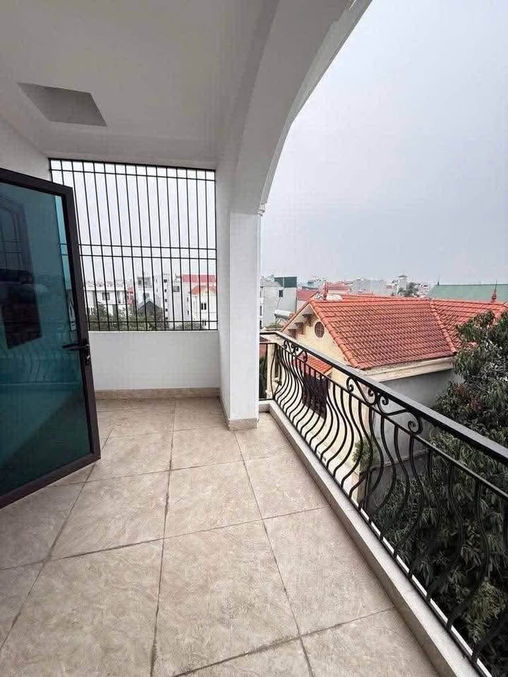 Nhà lô góc Kim Chung Hoài Đức 34m² giá 40 tỷ - Tiềm năng tăng giá cao!