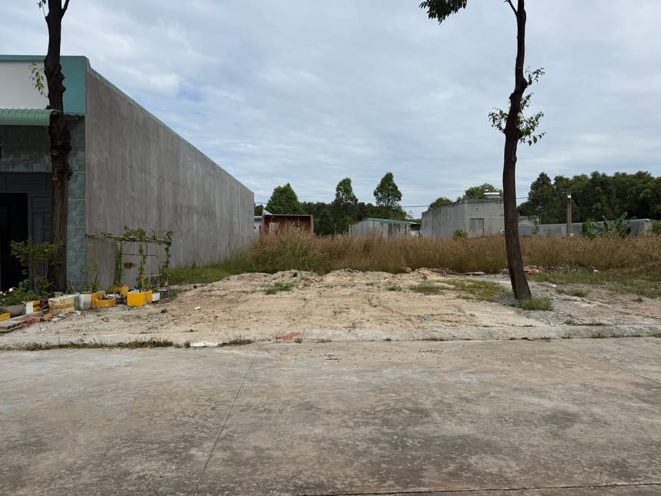 Đất mặt tiền NH16, Thới Hòa, Bến Cát 10m² giá 3 tỷ - Cơ hội đầu tư hấp dẫn!