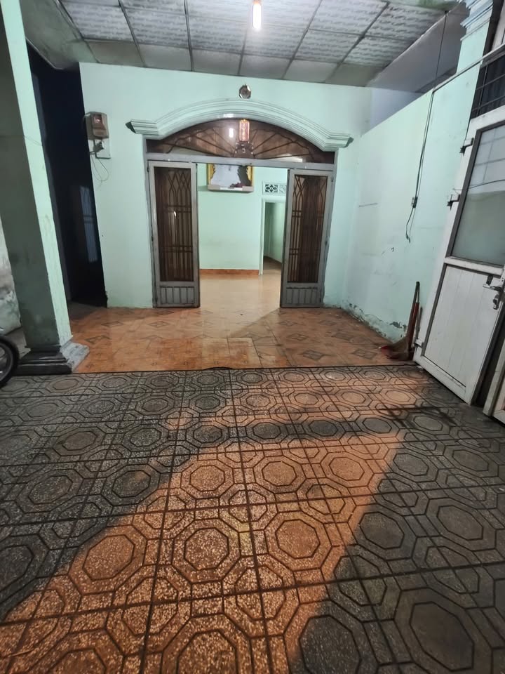 Nhà cấp 4 mặt tiền đường Bùi Thị Cội 100m² giá 4.25 tỷ - Vị trí đắc địa gần trung tâm!