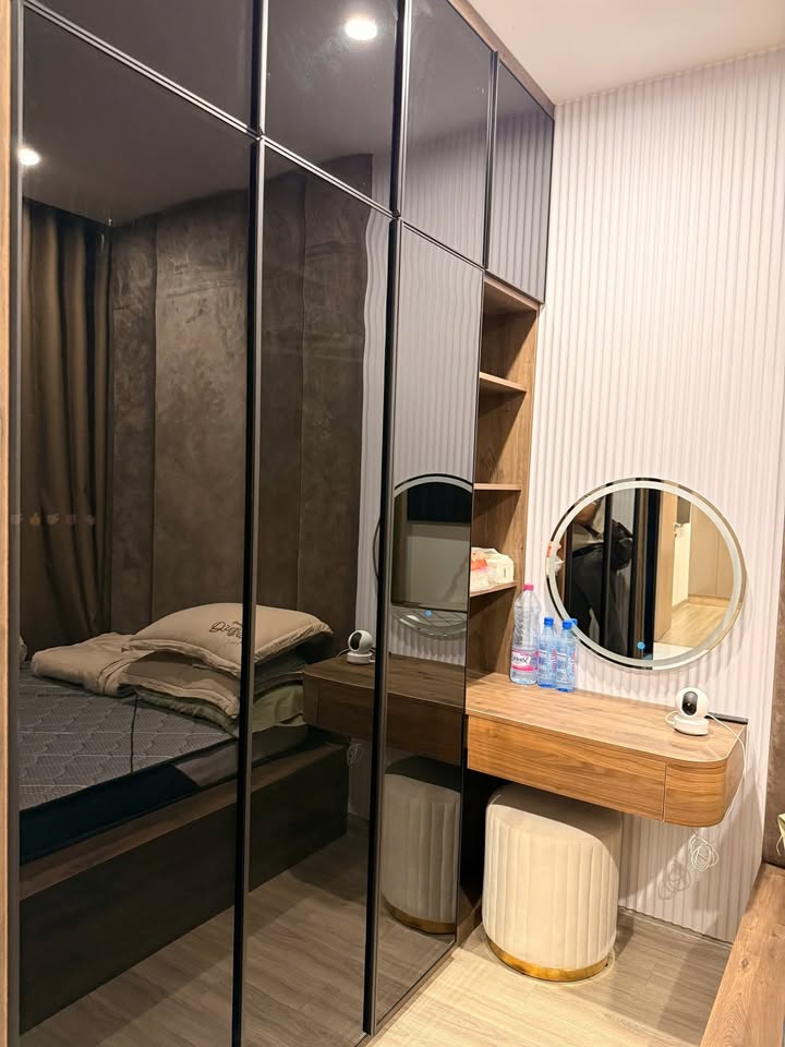 Căn hộ Vinhomes Grand Park Quận 9 2PN giá 12 triệu - Full nội thất đẹp, sẵn sàng vào ở!