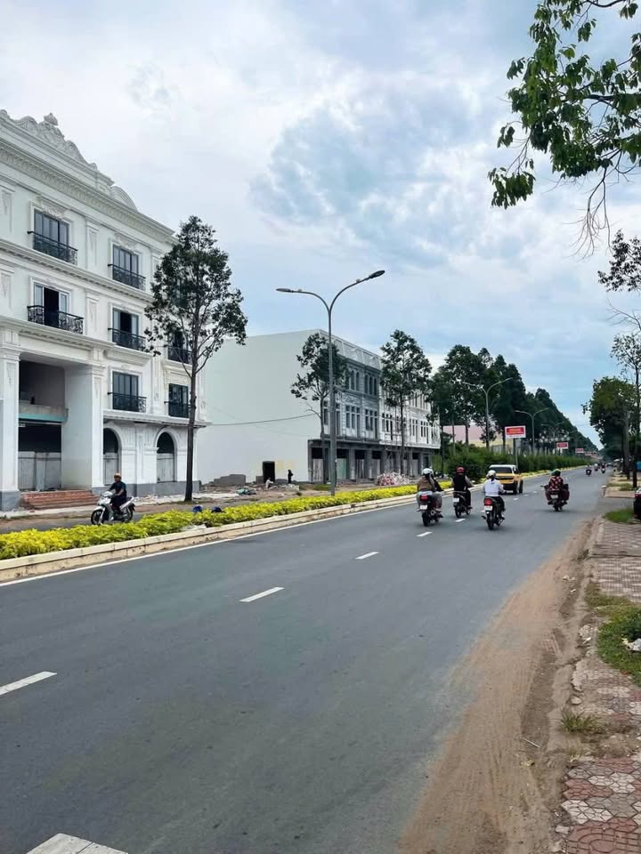 Đất nền mặt tiền đường Trần Hưng Đạo, Cần Thơ 203m² - Giá cực tốt, thổ cư 100%!