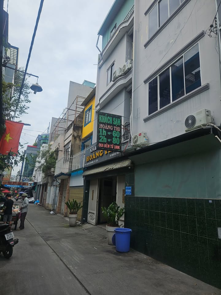 Nhà phố Bà Hạt, Quận 10 - 56m² giá 9.x tỷ - Ô tô tới cửa, cho thuê 15 triệu/tháng!
