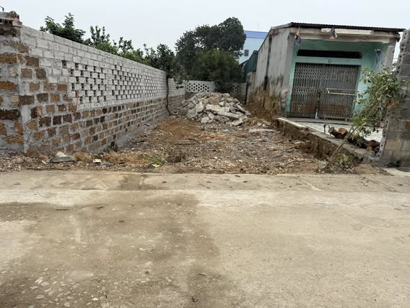 Đất thổ cư 102m² Tân Xã giá chỉ 4.12 tỷ - Đường ô tô tránh nhau thoải mái!