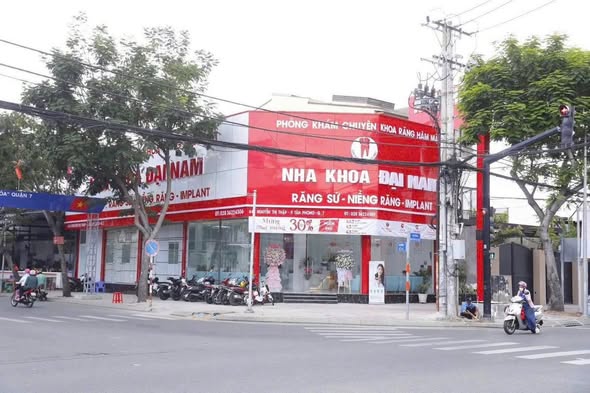 Cho thuê FrontHouse góc 2 mặt tiền tại 443 Nguyễn Thị Thập, Quận 7 - Diện tích 208m², giá thỏa thuận!