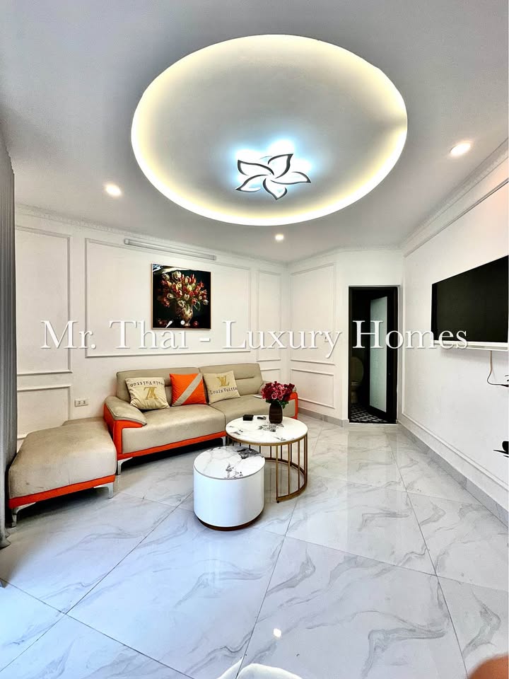 Nhà mặt đường Trần Nguyên Hãn, Lê Chân 50m² giá 4 tỷ - Kinh doanh sầm uất