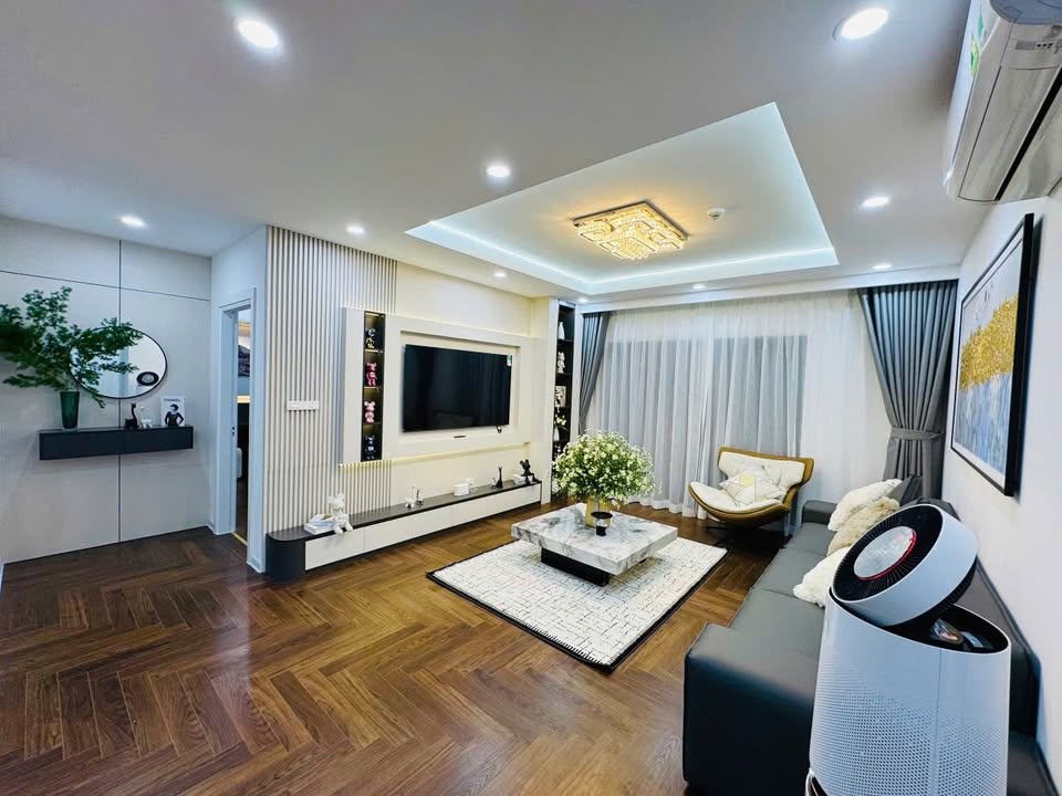 Căn hộ 219 Trung Kính 70m² giá 7.45 tỷ - Thiết kế tự do theo ý thích