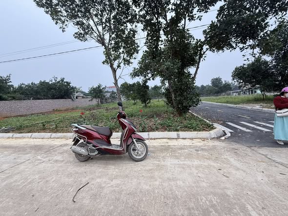 Đất nền Yên Bài Ba Vì 150m² giá 2 tỷ - Lô góc 2 mặt tiền, cơ hội đầu tư lý tưởng!