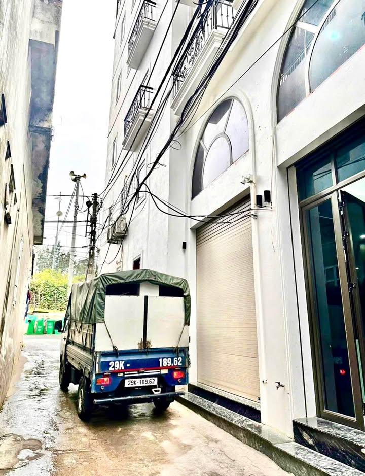 Nhà riêng Phú Diễn 38m² giá 6.39 tỷ - Ô tô đỗ cổng, sẵn sàng ở ngay!