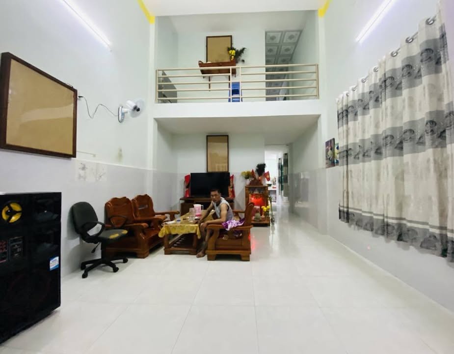 Nhà 1 trệt 1 lửng Vĩnh Phú 84m² giá 3,5 tỷ - Sẵn sàng vào ở!