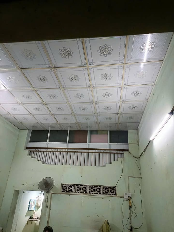 Nhà riêng Dĩ An 60m² giá 1.3 tỷ - Chính chủ, tiện nghi đầy đủ!