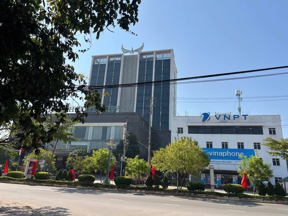 Nhà phố 5 tầng phường Phan Thiết, Tuyên Quang 112m² - Sẵn thang máy, gara ô tô!