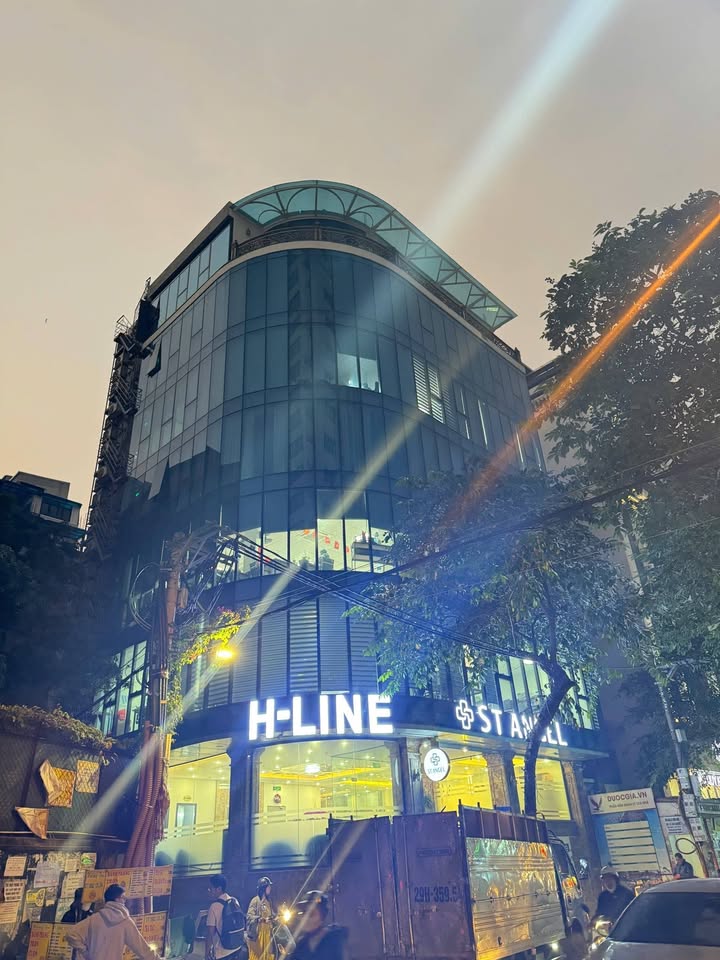 Đất Nghĩa Đô Cầu Giấy 100m² giá 43.5 tỷ - Vị trí kinh doanh đắc địa!