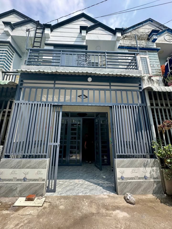 Nhà bán tại Bình Mỹ, Củ Chi 48m² giá 1.39 tỷ - Hẻm thông xe hơi, chỉ việc dọn vào ở!