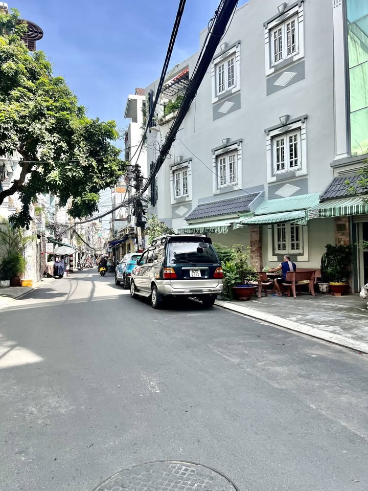 Nhà mặt tiền Phạm Văn Hai, Tân Bình 88m² giá 14.5 tỷ - Kinh doanh sầm uất!