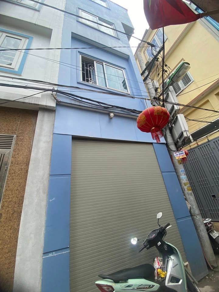 Nhà lô góc Ngọc Hồi, Thanh Trì 31.6m² giá 4.85 tỷ - Thiết kế hiện đại, ô tô đỗ cửa!