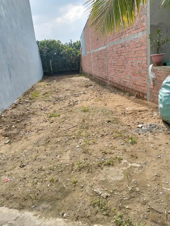 Đất nền chính chủ khu phố Mỹ Phú, Mỹ Phong, 99m² giá chỉ 370 triệu - Cơ hội đầu tư tuyệt vời!