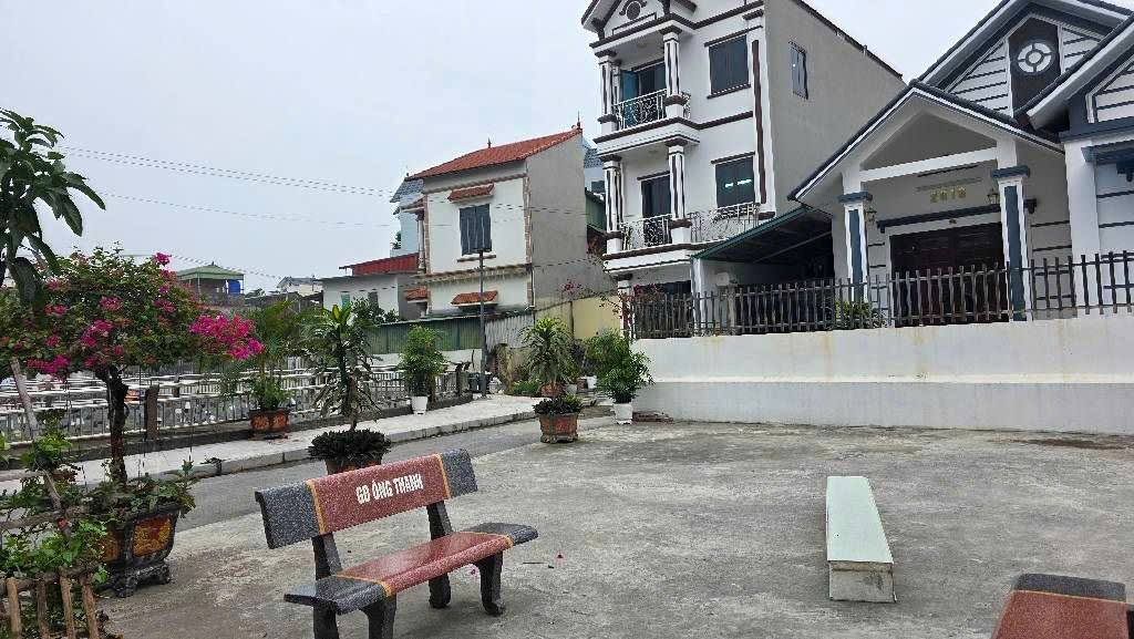 Đất nền Tân Quang 88m² giá 5 tỷ - Ngắm hồ thoáng mát, đầu tư sinh lời!