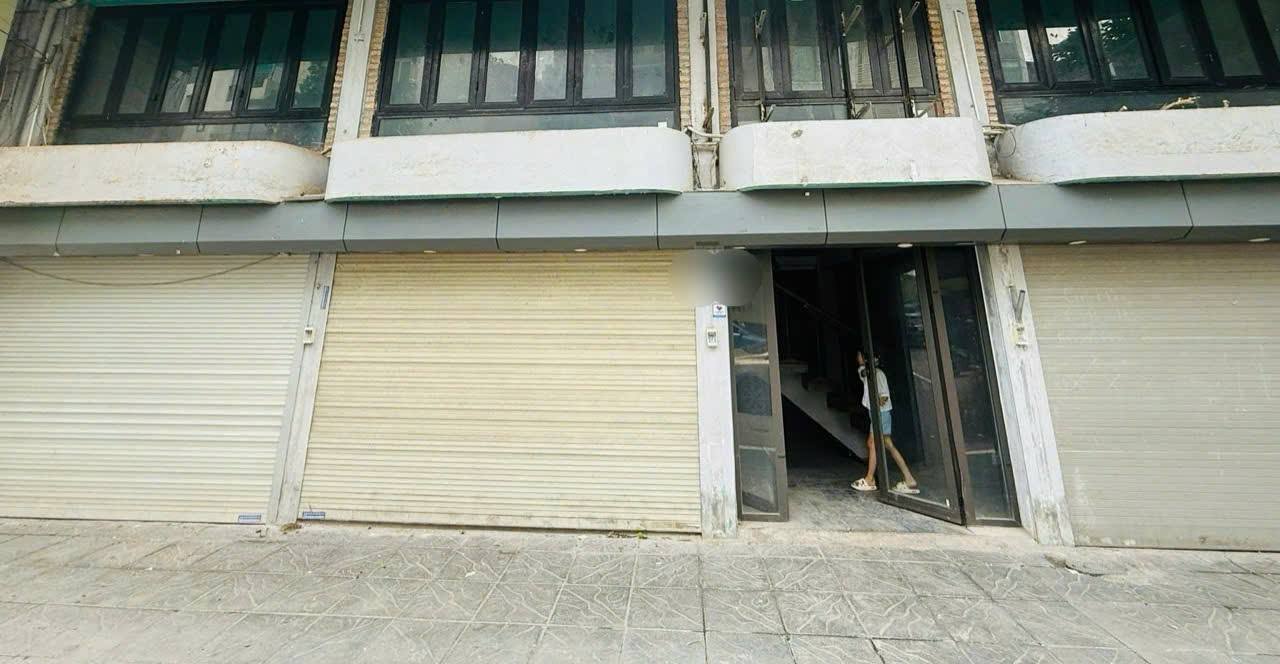 Mặt bằng kinh doanh cho thuê tại Lạc Long Quân 72m² giá 60 triệu - Vị trí đắc địa gần Hồ Tây!