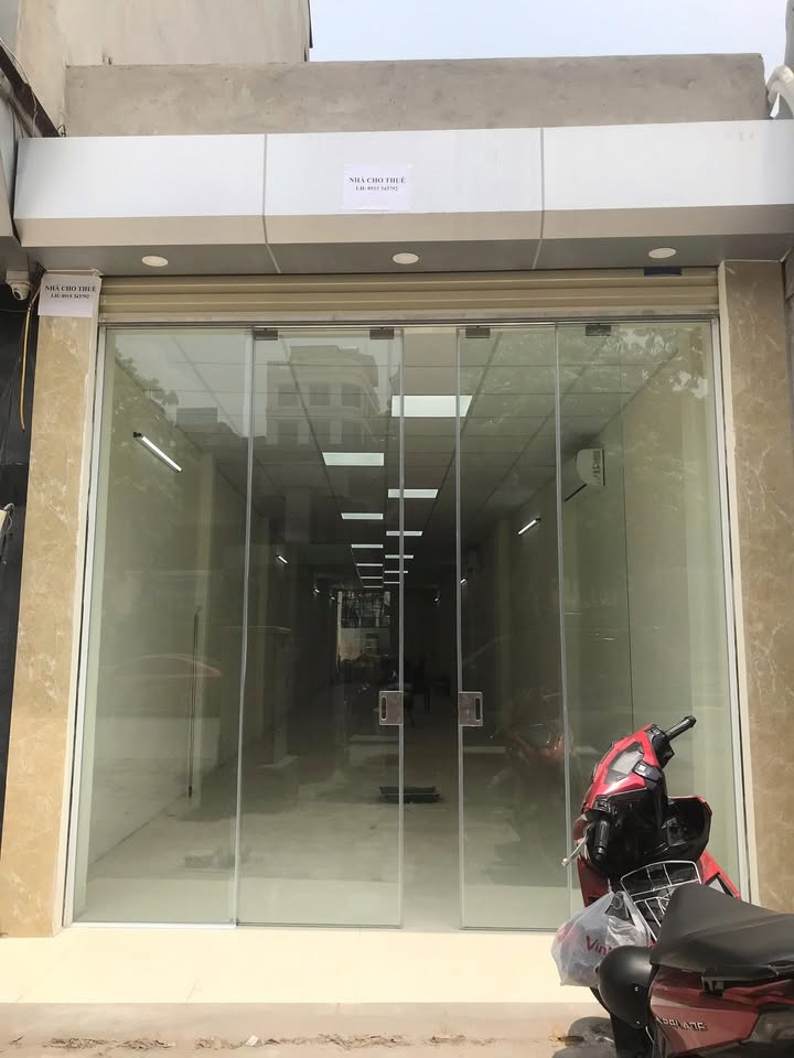 Bán nhà mặt phố Nguyễn Xiển, Thanh Xuân 92.6m² - Khu vực trung tâm sầm uất!