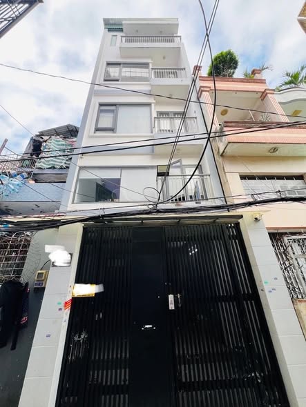 Căn hộ dịch vụ Hậu Giang Quận 6 85m² giá 10.2 tỷ - Dòng tiền 80 triệu/tháng!