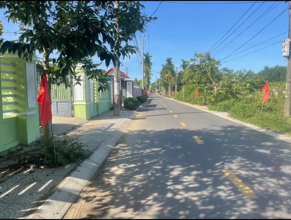 Đất nền 600m² mặt tiền đường nhựa tại Bà Nà - Đà Nẵng chỉ 600 triệu