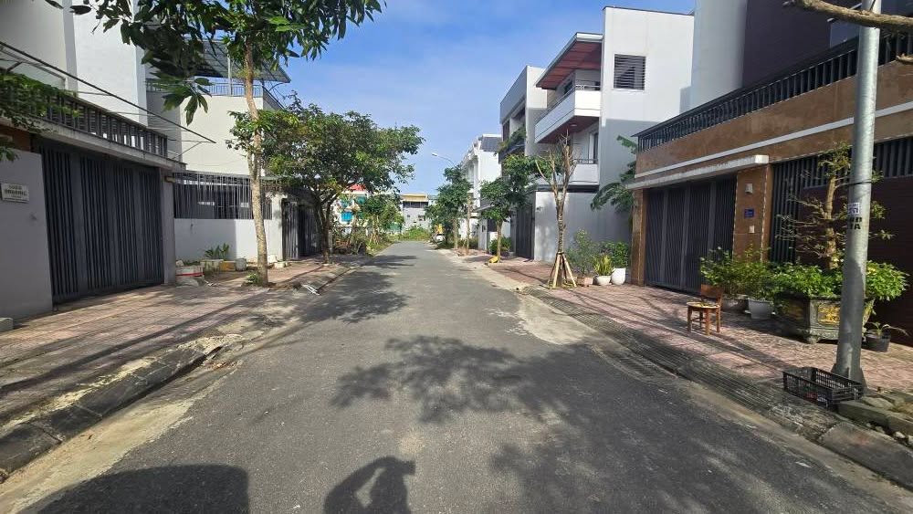 Đất nền Khu Đô Thị Hud, Thành Sen, 122m² - Giá Thỏa Thuận, Hướng Tây Nam!