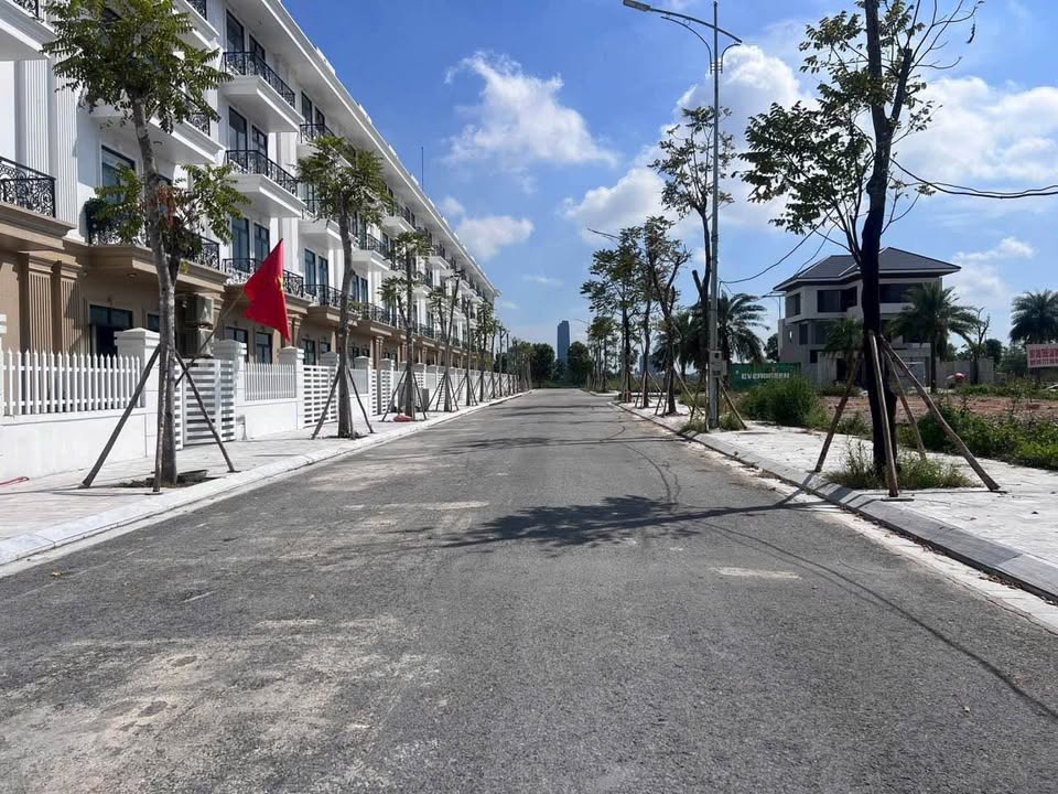 Đất nền liền kề Khu Đô Thị Hà Mỹ Hưng 144m² - Giá Thỏa Thuận, Hướng Tây Bắc - Đông Nam