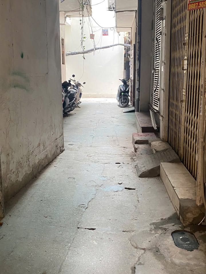 Nhà đẹp 4 tầng Minh Khai, Hai Bà Trưng 26m² giá chỉ 4.48 tỷ - Sổ đỏ chính chủ!