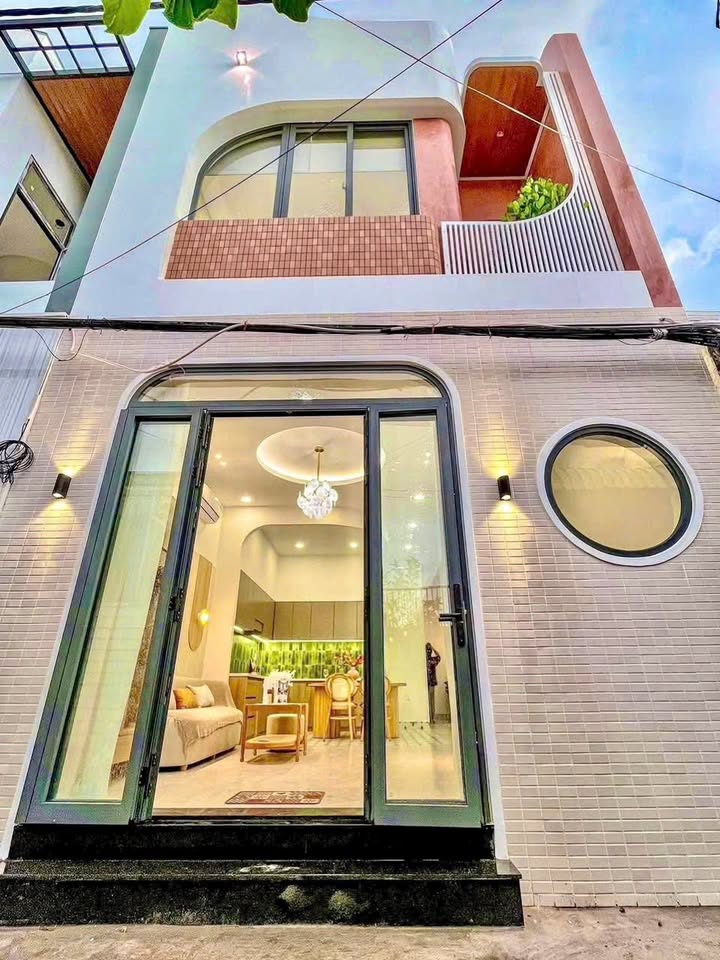 Nhà bán hẻm 388Z, KDC Đại Ngân, Cần Thơ 62m² giá 3.599 tỷ - Nội thất cao cấp tặng kèm!