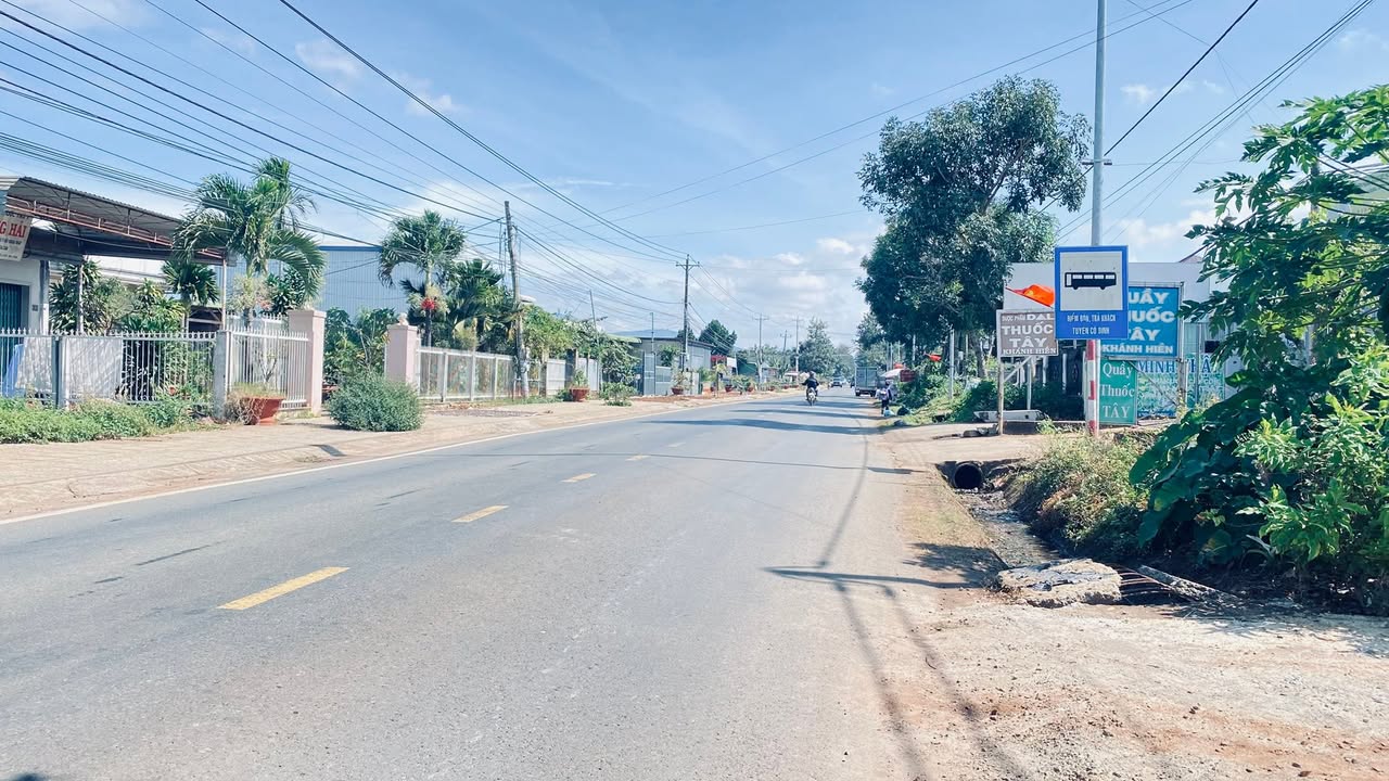 Đất mặt tiền QL20, Thôn Hạ, Đức Trọng, Lâm Đồng 352m² - Cơ hội đầu tư kinh doanh hấp dẫn!