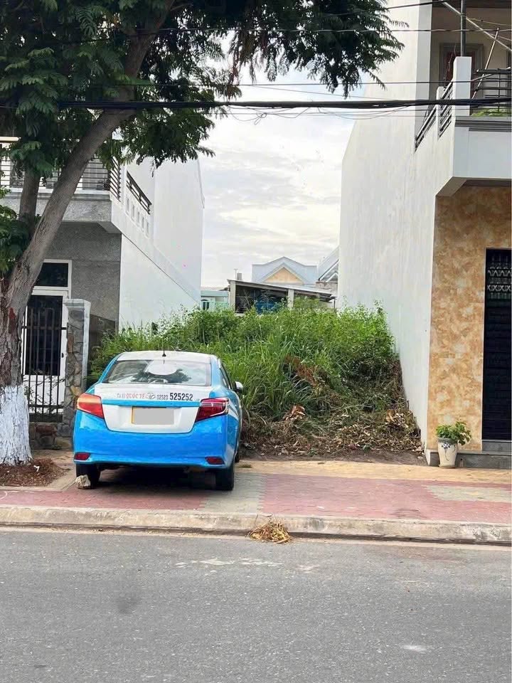 Đất thổ cư mặt tiền Võ Chí Công, Xuân An, 100m² giá 3.55 tỷ - Cơ hội đầu tư tuyệt vời!