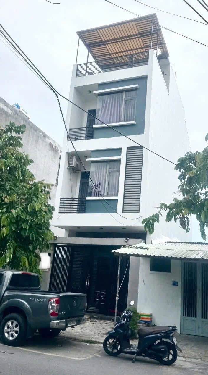 Nhà cho thuê 4 tầng mặt tiền Nguyễn Đình Chiểu, Đà Nẵng - Nội thất đầy đủ, vào ở ngay!